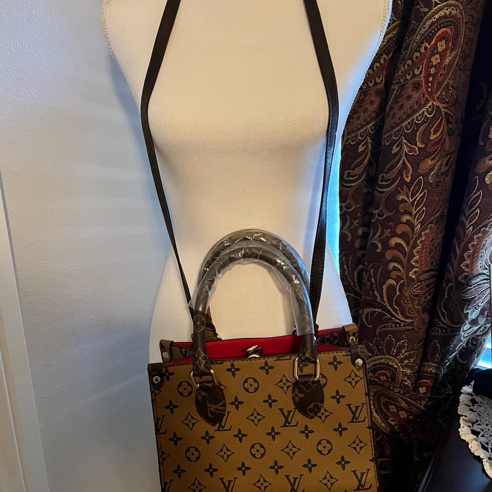 Cute FAUX  DESIGNER BAG